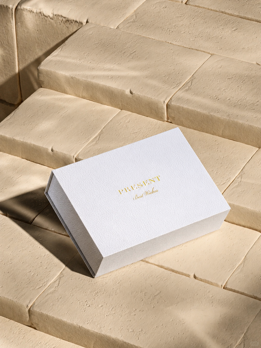 Custom Magnetic Closure Box | 10.2" × 7.8" × 2.7"
